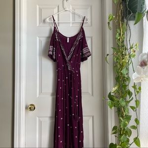 Women’s cold shoulder maxi dress